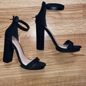 Size 7 heels